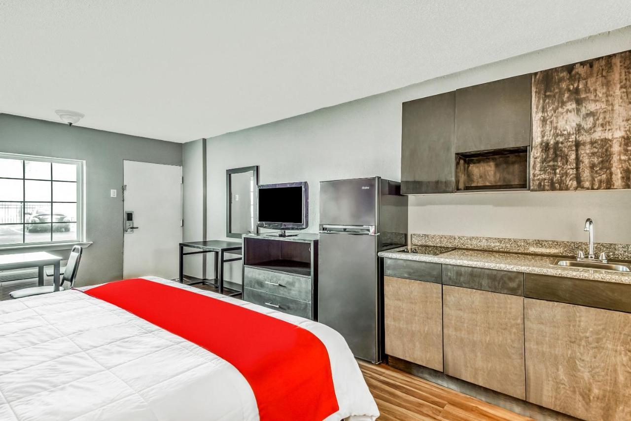 Oyo Hotel Jackson Fairgrounds I-55 Exteriör bild